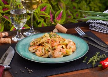 Circuito Gastronômico de Matinhos 2025 valoriza o camarão, movimenta a economia e aposta no turismo fora da alta temporada