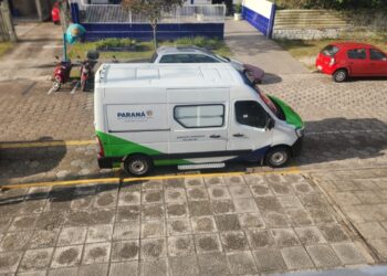 Paciente que aguardava atendimento no Pronto Socorro de Guaratuba furta ambulância