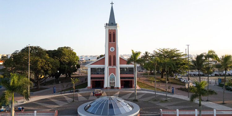 Projeto “Jornada de Fé com a Mãe do Rocio” inicia neste domingo e busca intensificar o turismo religioso em Paranaguá