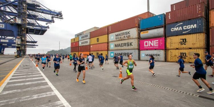 Foto: Claudio Neves/Portos do Paraná