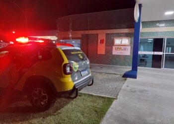 Homem é agredido com chave de rodas em Paranaguá; vítima também foi atingida por socos e chutes