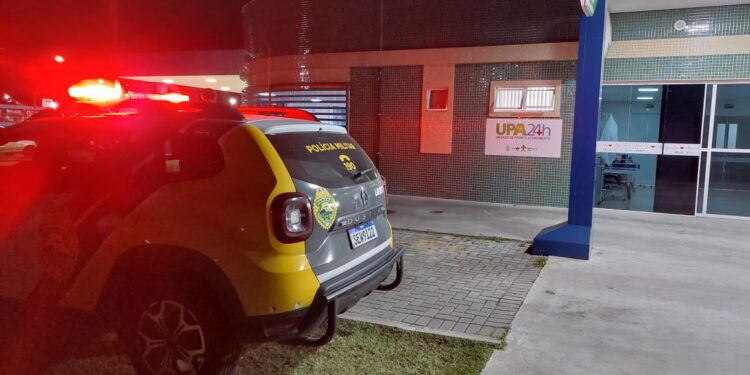 Homem é agredido com chave de rodas em Paranaguá; vítima também foi atingida por socos e chutes