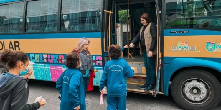 Transporte escolar precário e falta de terapias: prefeito de Paranaguá faz diagnóstico dos primeiros meses de gestão