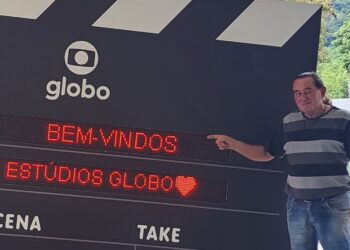 Mago das Bolhas participa de gravações para programa da Globo e pede mais valorização para artistas de Paranaguá