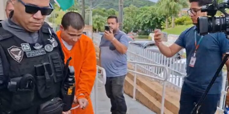 “Ele matou ela e matou a gente junto”, diz avó de Kameron; padrasto foi condenado a 51 anos de prisão