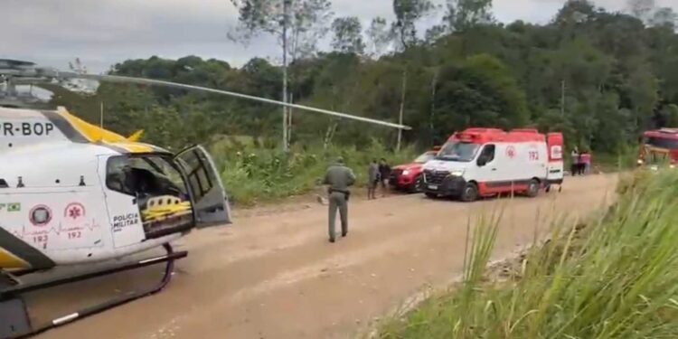 Quatro pessoas ficam feridas em acidente de trânsito em Antonina