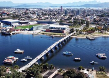 Calor predomina durante a Semana Santa e chuvas isoladas podem atingir Paranaguá