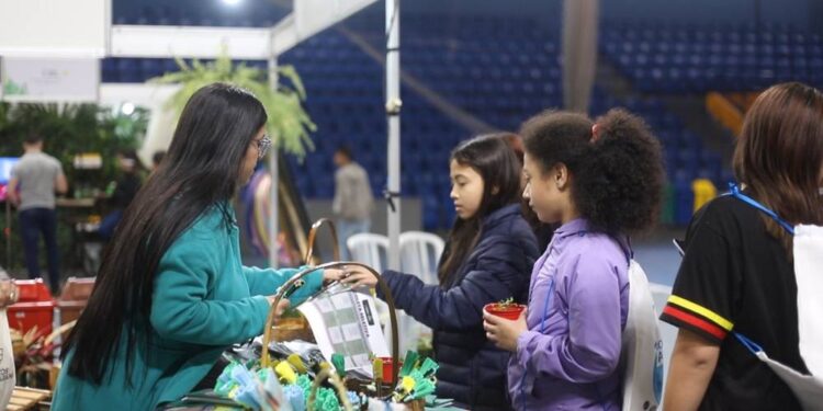 Paranaguá realiza a 18ª Semana do Meio Ambiente com programação especial na Arena Albertina Salmon