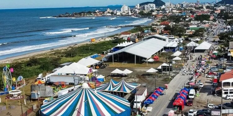 Artistas locais podem se inscrever para apresentações no aniversário de Matinhos; cachê chega a R$ 3 mil