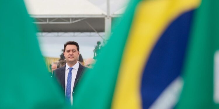 De olho em 2026? Ratinho Jr. fala em mudar a Constituição para dar aos estados poder para prender mais – e por mais tempo