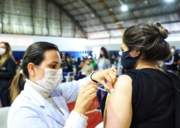 Litoral realiza Dia D de Multivacinação neste sábado (10); confira os locais das ações