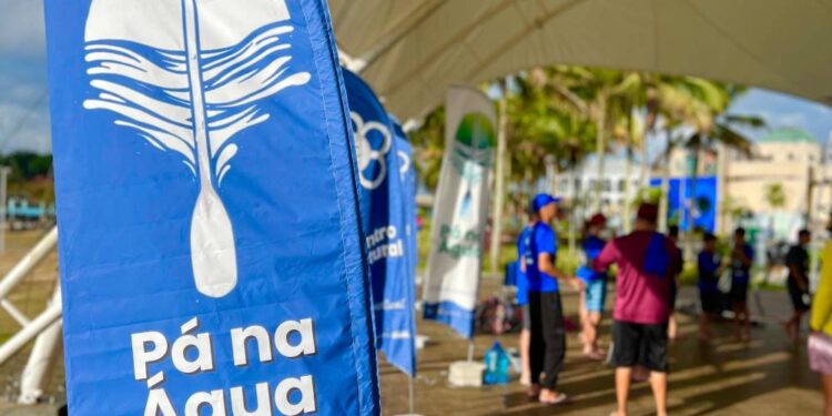 Projeto “Pá na Água” une fotografia, remada e cultura caiçara para jovens de Paranaguá