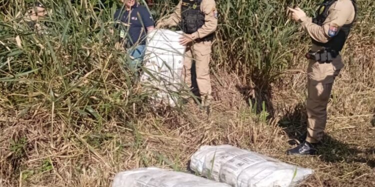PM recupera big bags furtados de empresa na Vila São Jorge em Paranaguá