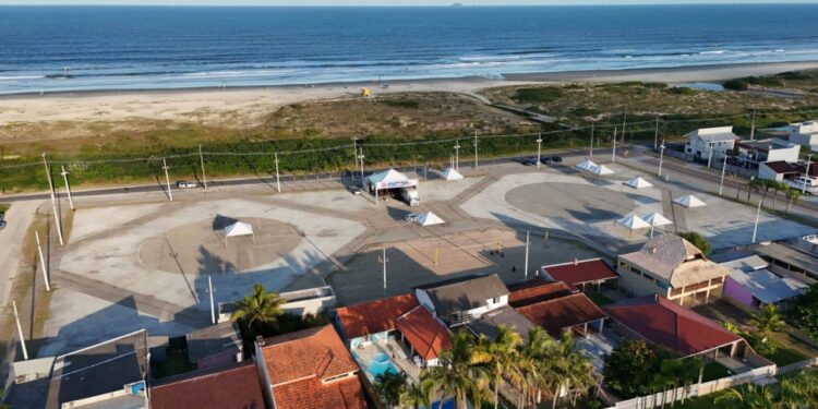 Dia da Família terá oficinas, esportes, cultura e vacinação gratuita em Pontal do Paraná no domingo (1º)
