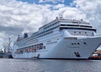 Cruzeiros impulsionam turismo internacional no litoral do Paraná