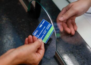 Lei da gratuidade de passagens de ônibus intermunicipais para pessoas idosas começa a valer