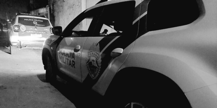 Mãe é agredida pelo filho em Guaratuba; o rapaz jogou a genitora em uma pilha de telhas e bateu com a sua cabeça no chão