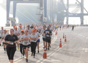 Corrida do Porto de Paranaguá 2025 reúne mais de 2,7 mil pessoas de oito estados