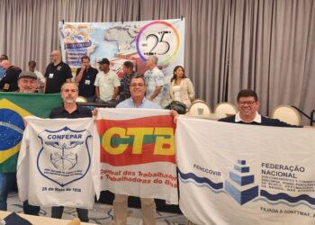 Trabalhadores portuários brasileiros denunciam ataques a direitos em encontro internacional nos Estados Unidos