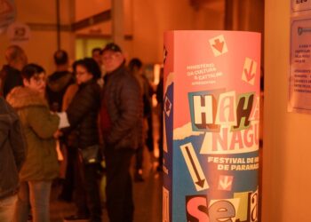 Festival HAHAnaguá celebra 8ª edição em novo espaço e traz grandes nomes da comédia nacional a Paranaguá