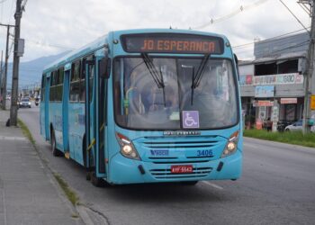 Prefeitura endurece regras e obriga vistoria rigorosa nos ônibus da Viação Rocio, em Paranaguá, a cada 3 meses