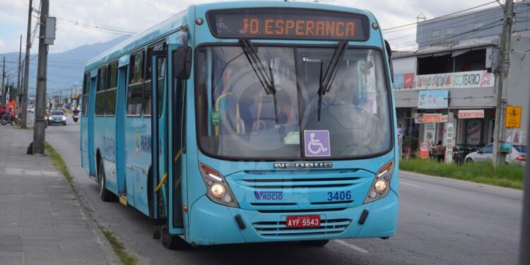 Prefeitura endurece regras e obriga vistoria rigorosa nos ônibus da Viação Rocio, em Paranaguá, a cada 3 meses