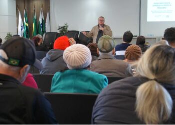 Paranaguá promove 6ª Conferência Municipal dos Direitos da Pessoa Idosa com foco em equidade, participação e respeito