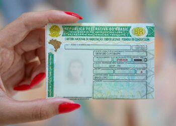 Dinheiro de multas de trânsito vai custear habilitação de motoristas de baixa renda