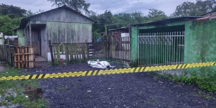 Homem é brutalmente assassinado na Vila Santa Maria