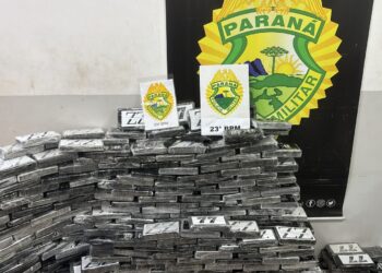PM apreende quase 800 quilos de pasta base de cocaína em Curitiba; droga teria como destino Paranaguá