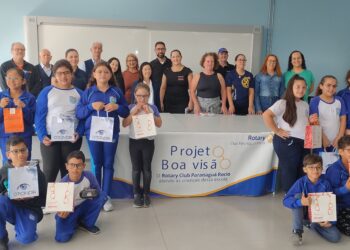 Projeto Boa Visão entrega óculos para estudantes da rede pública de Paranaguá e reforça impacto social da iniciativa