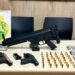 ROTAM apreende pistolas, simulacro de metralhadora, munições, dinheiro e material do tráfico em Pontal do Paraná