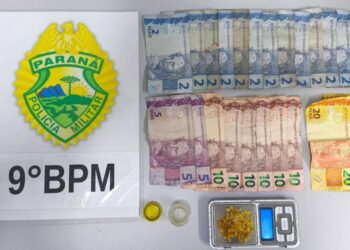 Acusado de envolvimento com o tráfico de drogas é preso pela PM após invadir o quintal de uma casa no Morro da Cocada