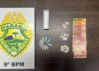 PM flagra adolescente comercializando drogas em Matinhos