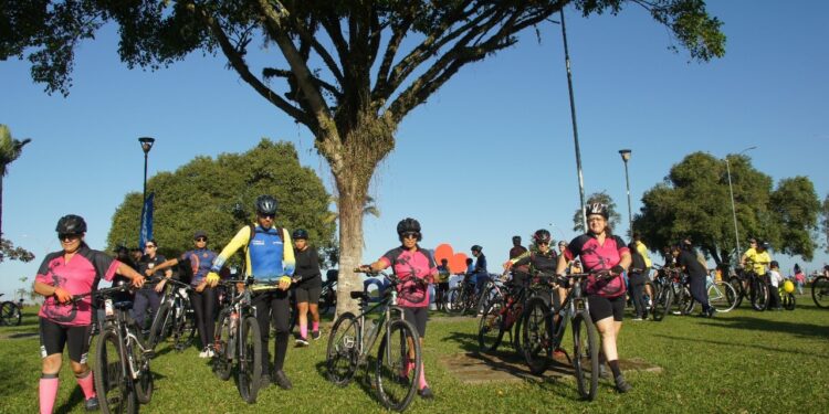 Em Paranaguá, duas rodas movem a cidade, mas ainda faltam políticas públicas para pedalar com segurança