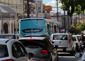 Obras mudam trânsito no centro histórico de Paranaguá