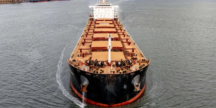 Movimentação geral nos portos paranaenses cresce 6,8% no primeiro quadrimestre