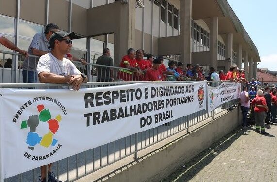 Trabalhadores portuários de Paranaguá organizam mobilização nesta sexta-feira (13) contra o PL 733/2025