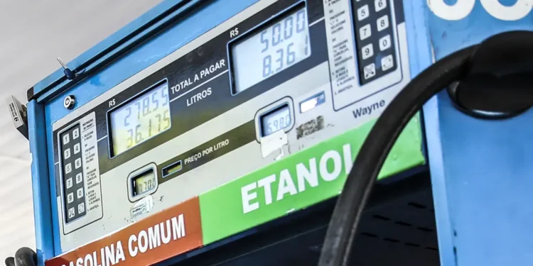 Governo Federal anuncia aumento do etanol na gasolina para 30%