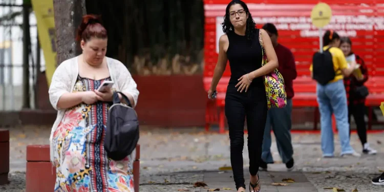 Prazo para pagar taxa de inscrição do Enem 2025 termina hoje