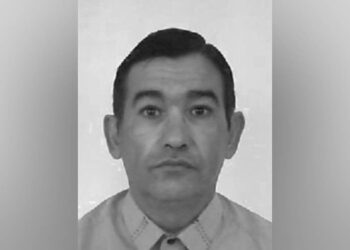 UM TRÂNSITO QUE MATA: Motociclista morre em acidente com caminhão na Vila Alboit