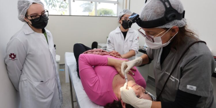 Mutirão de pequenas cirurgias atende 54 moradores em um único dia em Pontal do Paraná; saiba como participar