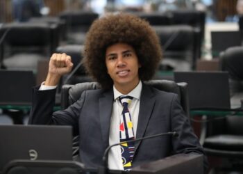 Sarau Afro com deputado Renato Freitas agita Paranaguá neste sábado (5) com rap, dança e resistência