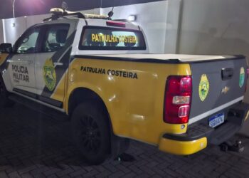 PM prende indivíduo que tentou agarrar mulher no quintal de casa em Paranaguá