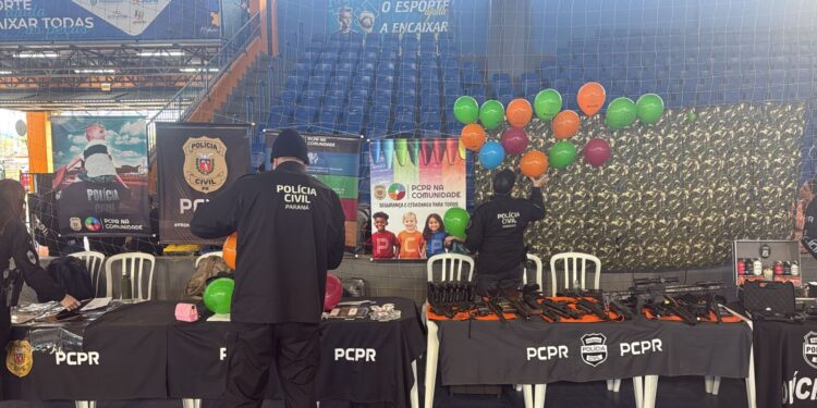PCPR na Comunidade realiza mais de 700 atendimentos em Paranaguá