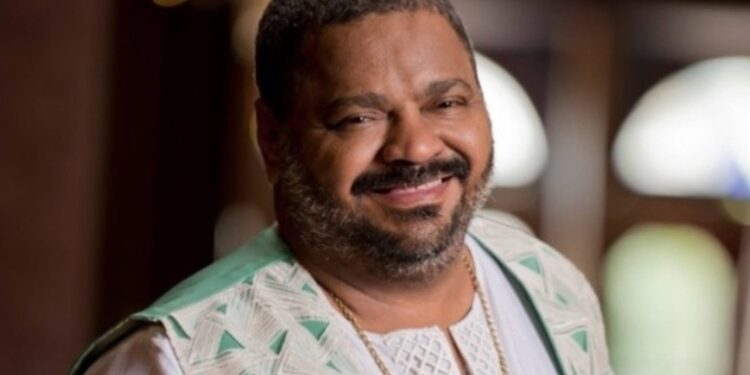 Morre o cantor Arlindo Cruz, aos 66 anos, no Rio de Janeiro