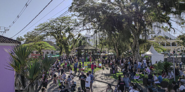 Morretes Blues Festival promete fim de semana multicultural com shows gratuitos e gastronomia local