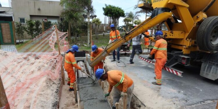 Fotos: Prefeitura de Pontal do Paraná / Clovis Santos