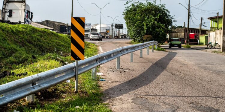 EPR Litoral Pioneiro fecha acesso da Rua Miguel Nicolau Anastácio para a Avenida Ayrton Senna