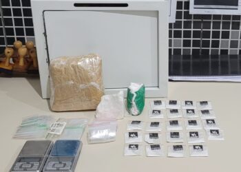 Proprietária de imóvel encontra cocaína dentro de cofre deixado pela inquilina em Antonina